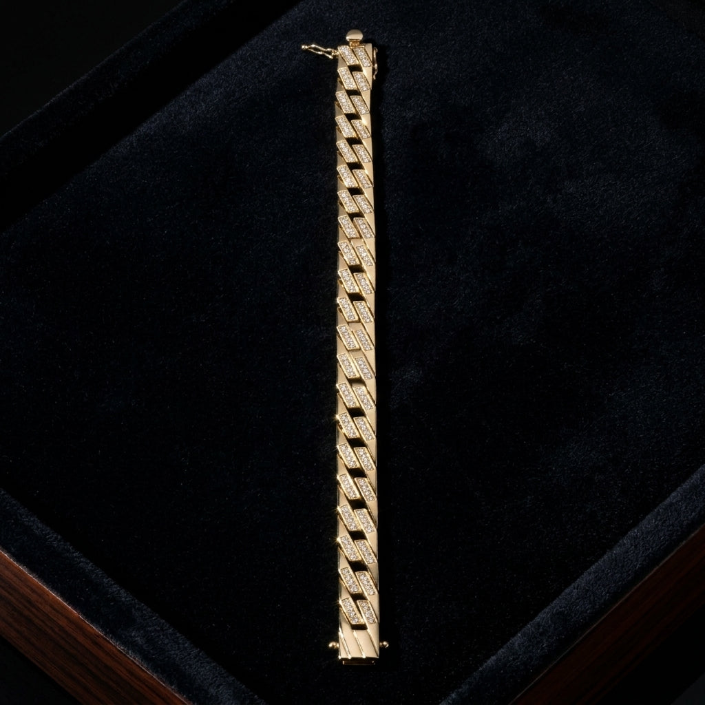 The Sovereign Pavé Link Bracelet