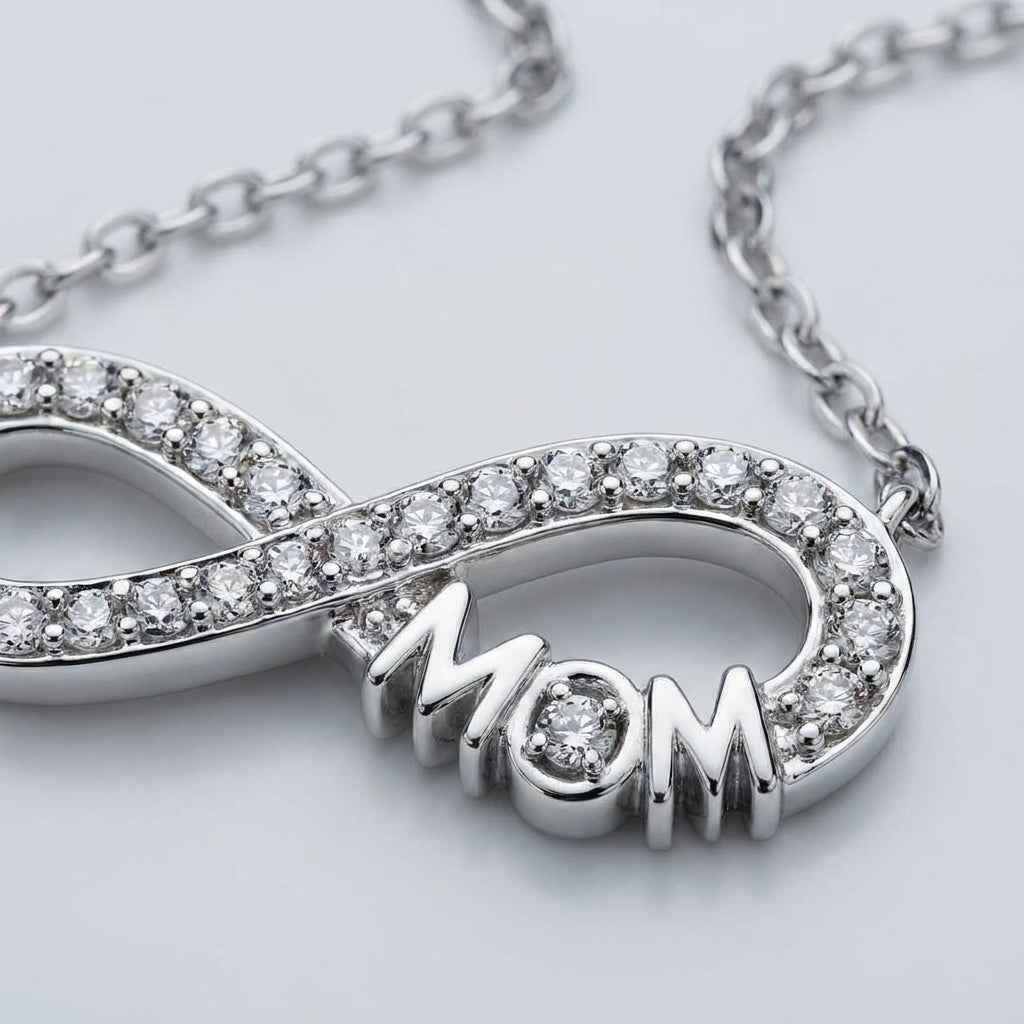 Éternelle Infinity Pendant Necklace