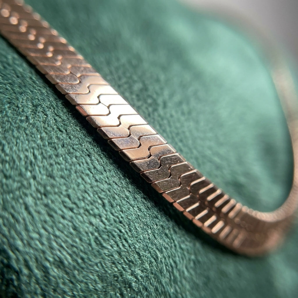 The Aurelia Flat Herringbone Chain