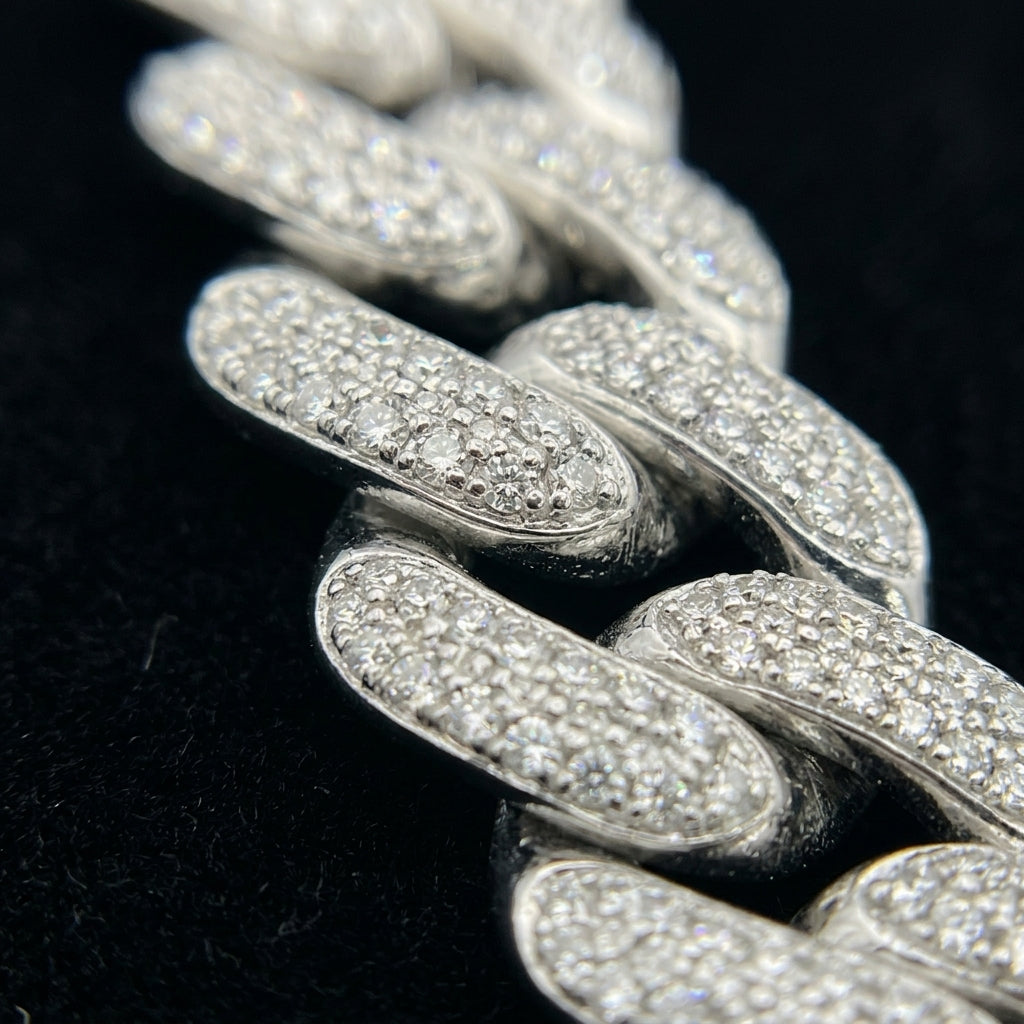 The iced Miami Cuban Link Bracelet in Sterling Silver