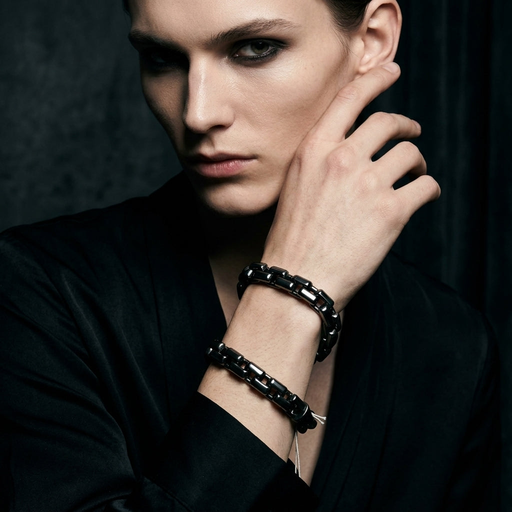 The Forge Box Chain Link Bracelet in Brushed Gunmetal