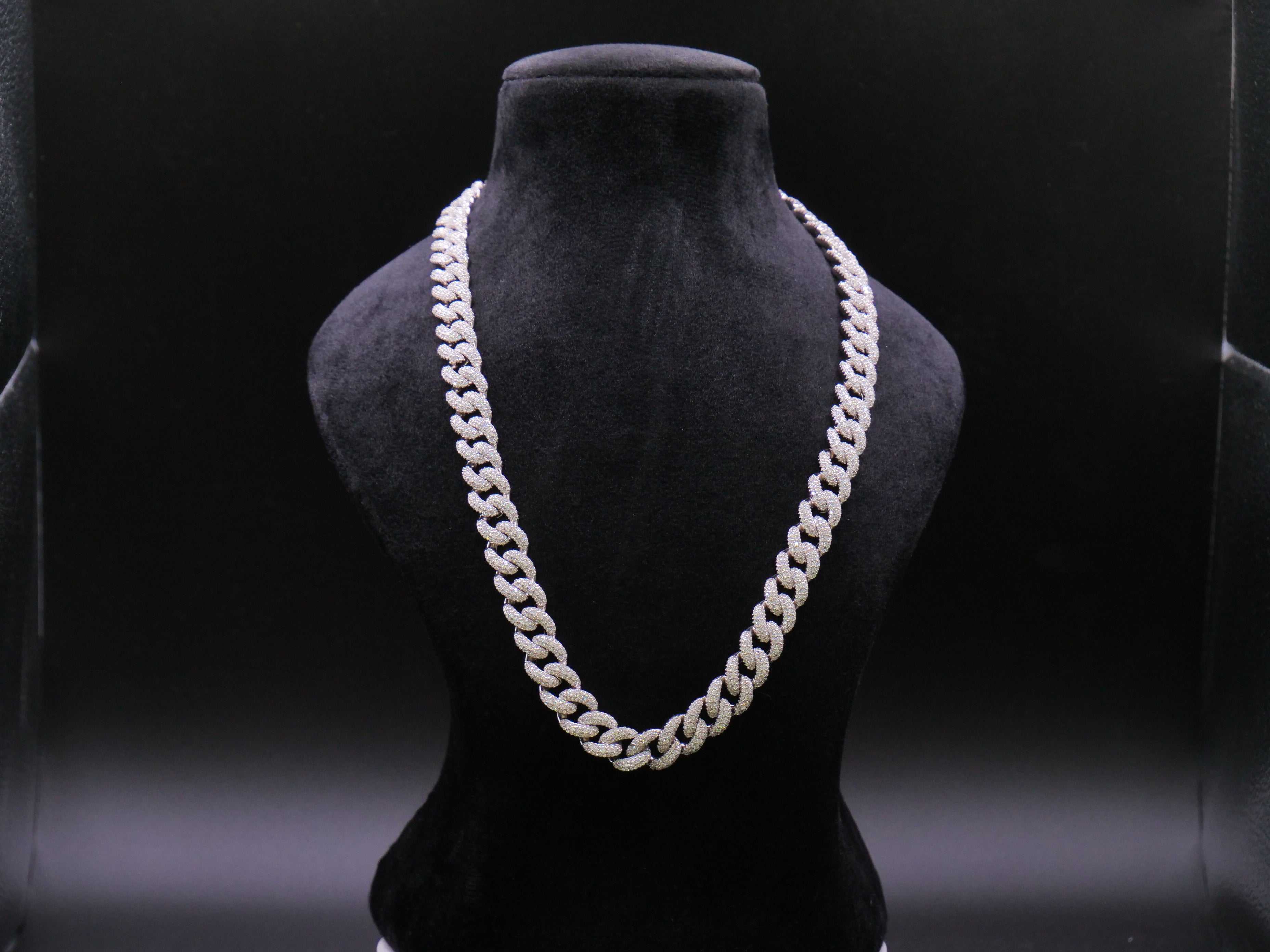 Heavyweight Iced Out Full Pavé Rounded Cuban Link Chain In Gold
