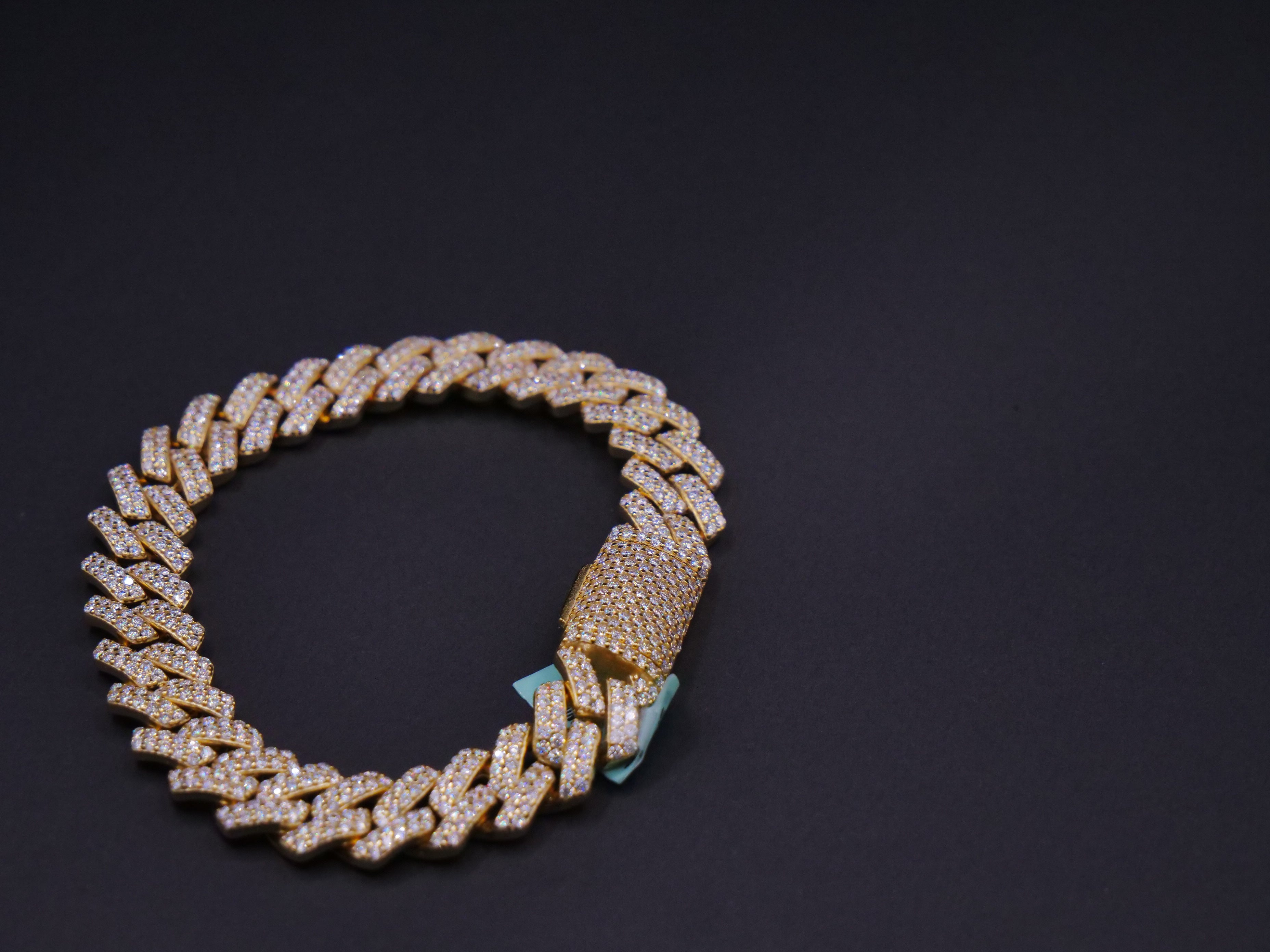 Iced Out Full Pavé Cuban Link Bracelet With Diamond Clasp In Gold