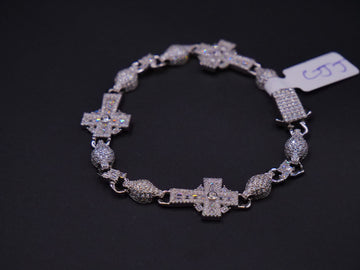 Sacred Cross Pavé Diamond Link Bracelet In White Gold