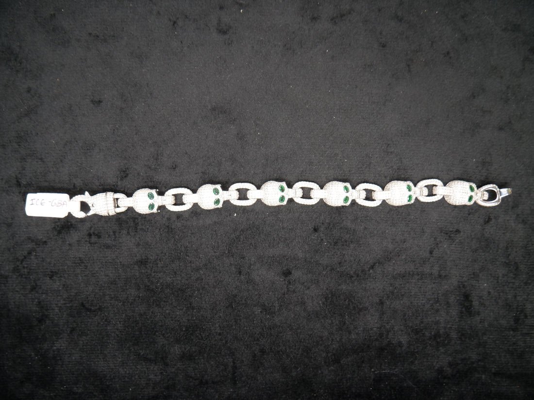 Pavé Diamond Skull Link Bracelet With Emerald Eyes In White Gold