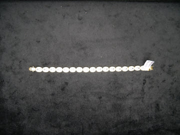 Radiant Oval-Cut Halo Diamond Tennis Bracelet In Gold