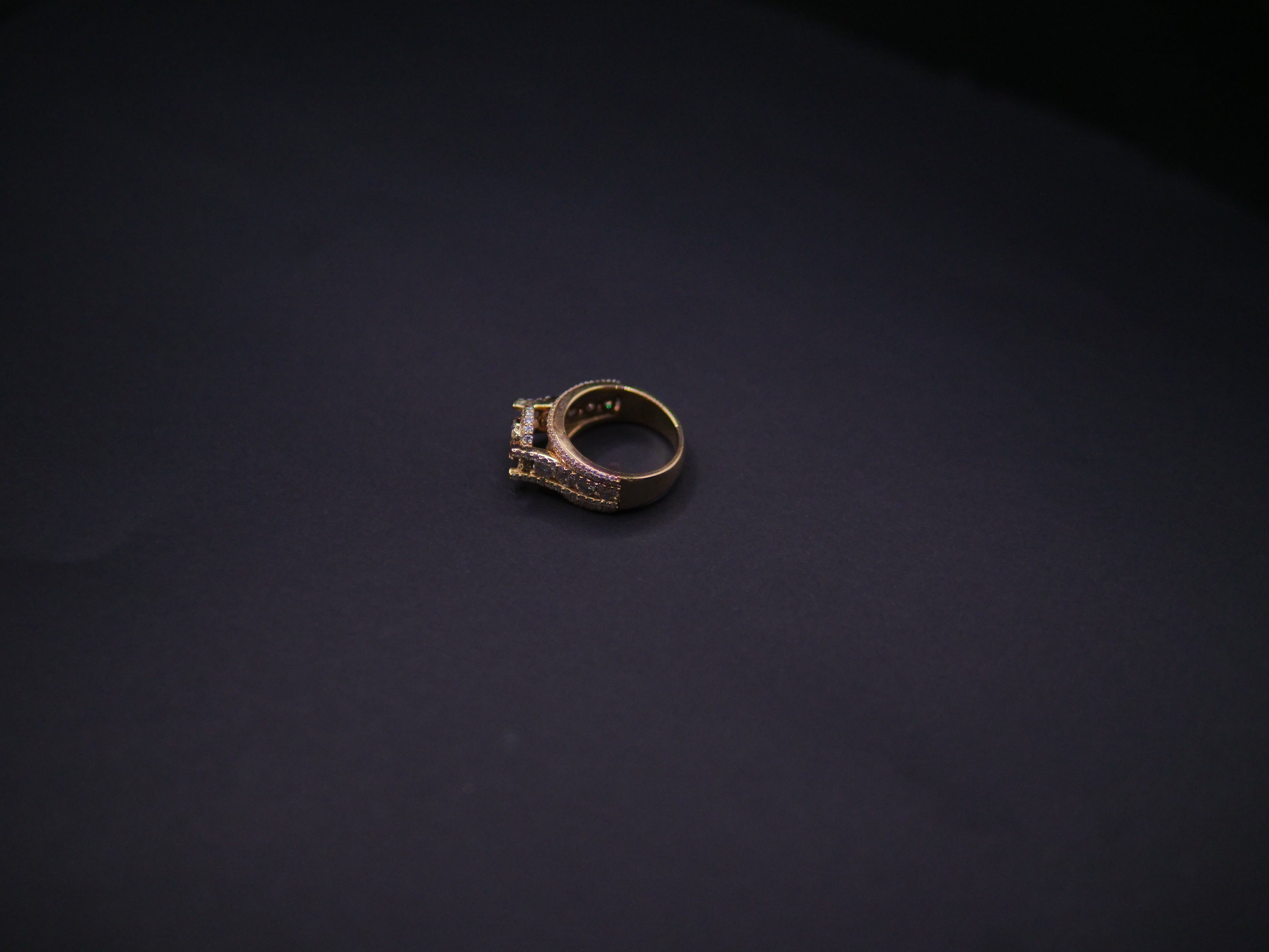 Round Solitaire Halo Pavé Split-Shank Engagement Ring In Rose Gold