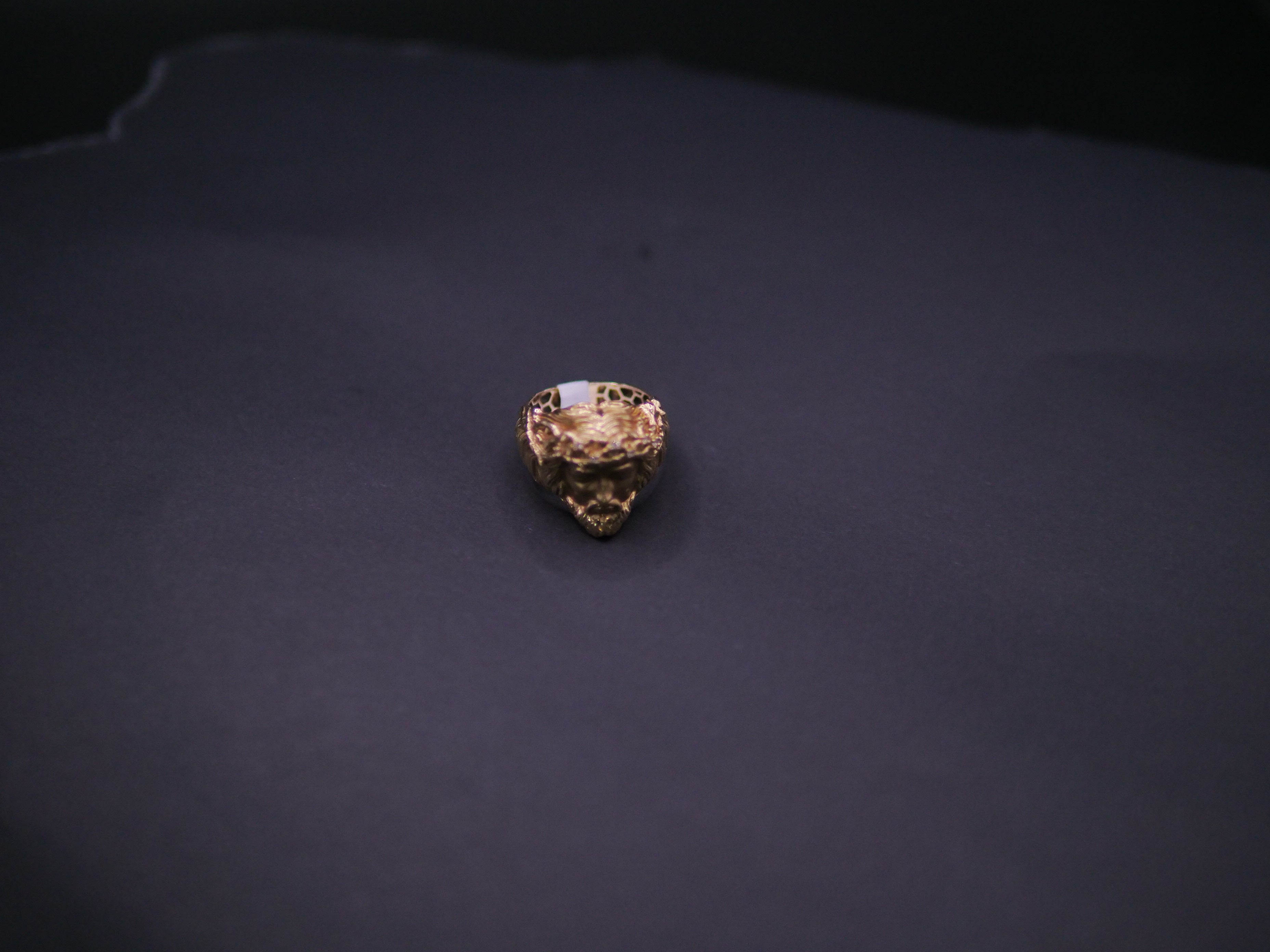 3D Sculpted Roaring Lion Head Statement Ring In 18K Gold