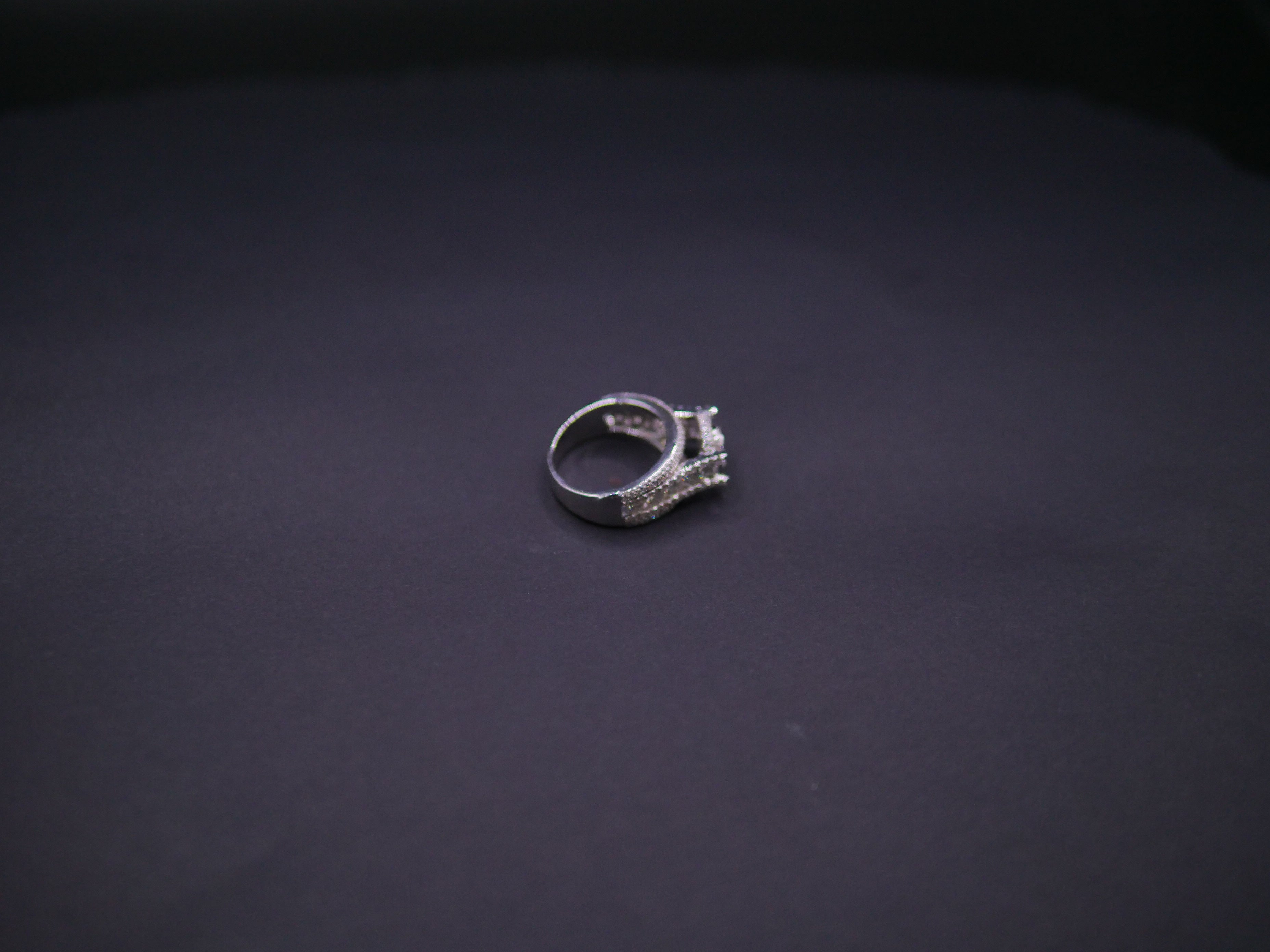 Round Brilliant Halo Engagement Ring With Split Pavé Shank In White Gold