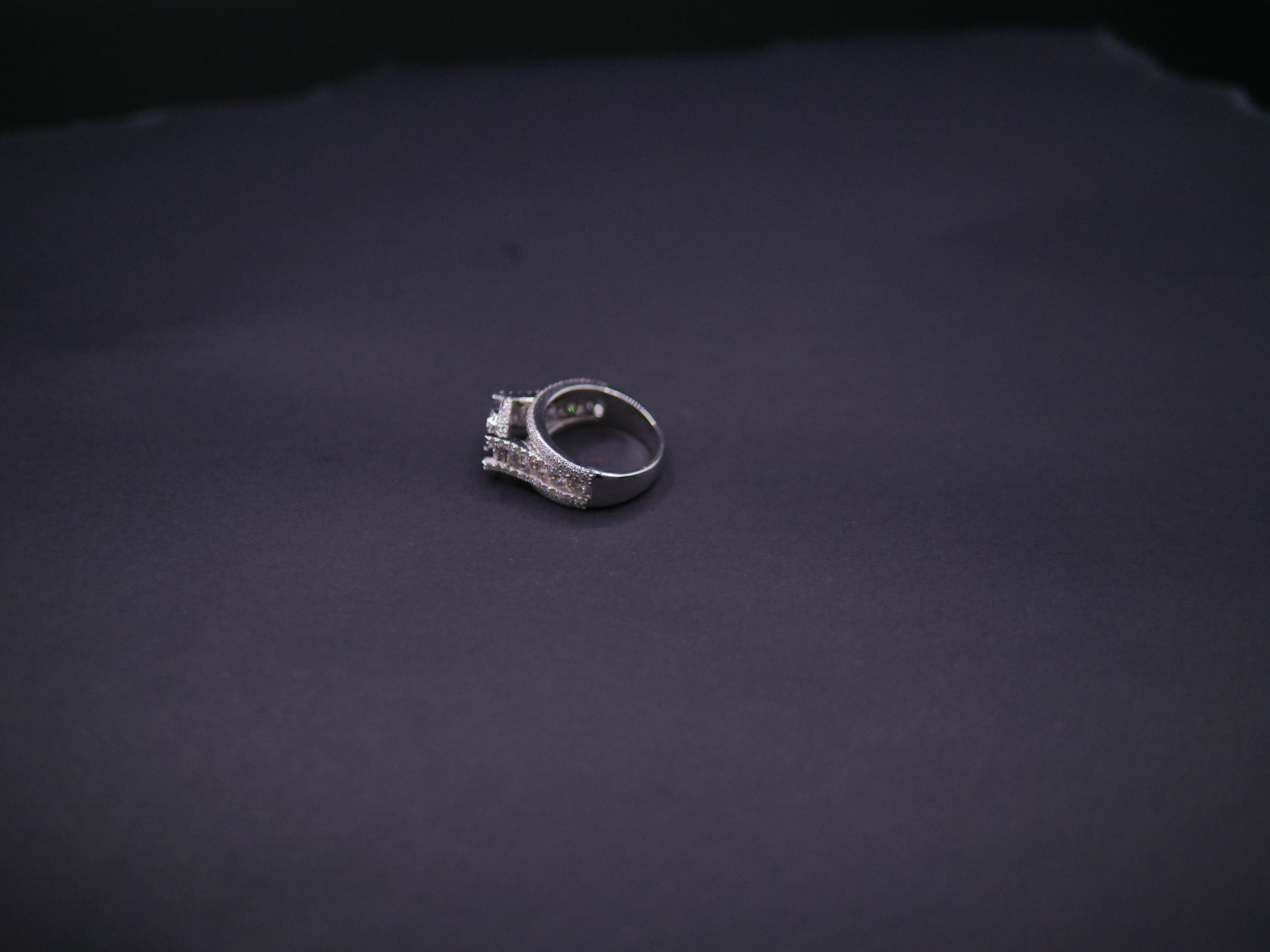 Round Brilliant Halo Engagement Ring With Split Pavé Shank In White Gold