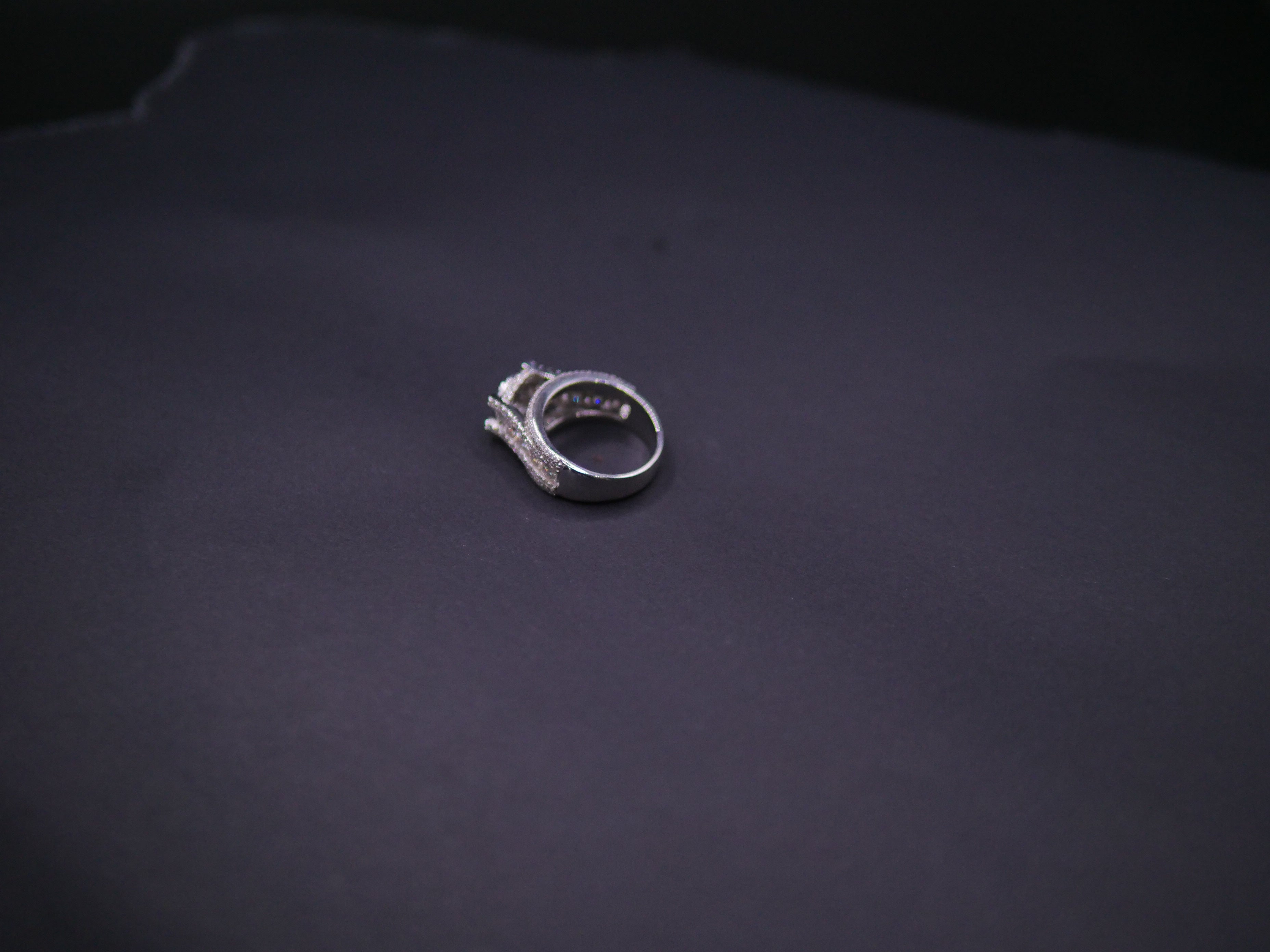 Round Brilliant Halo Engagement Ring With Split Pavé Shank In White Gold