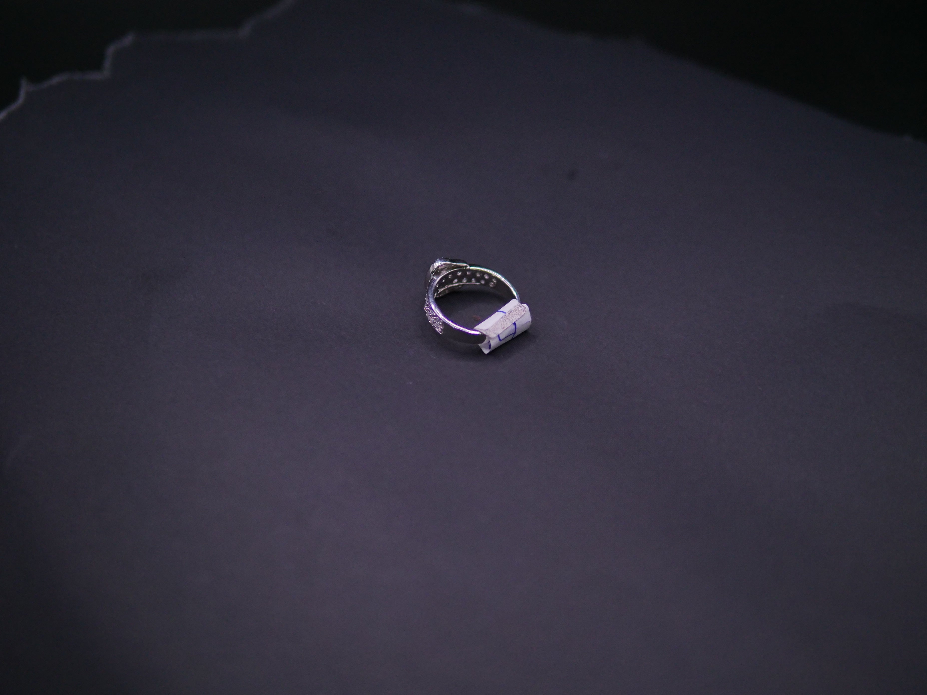 Graduated Round-Cut Diamond Band Ring In White Gold