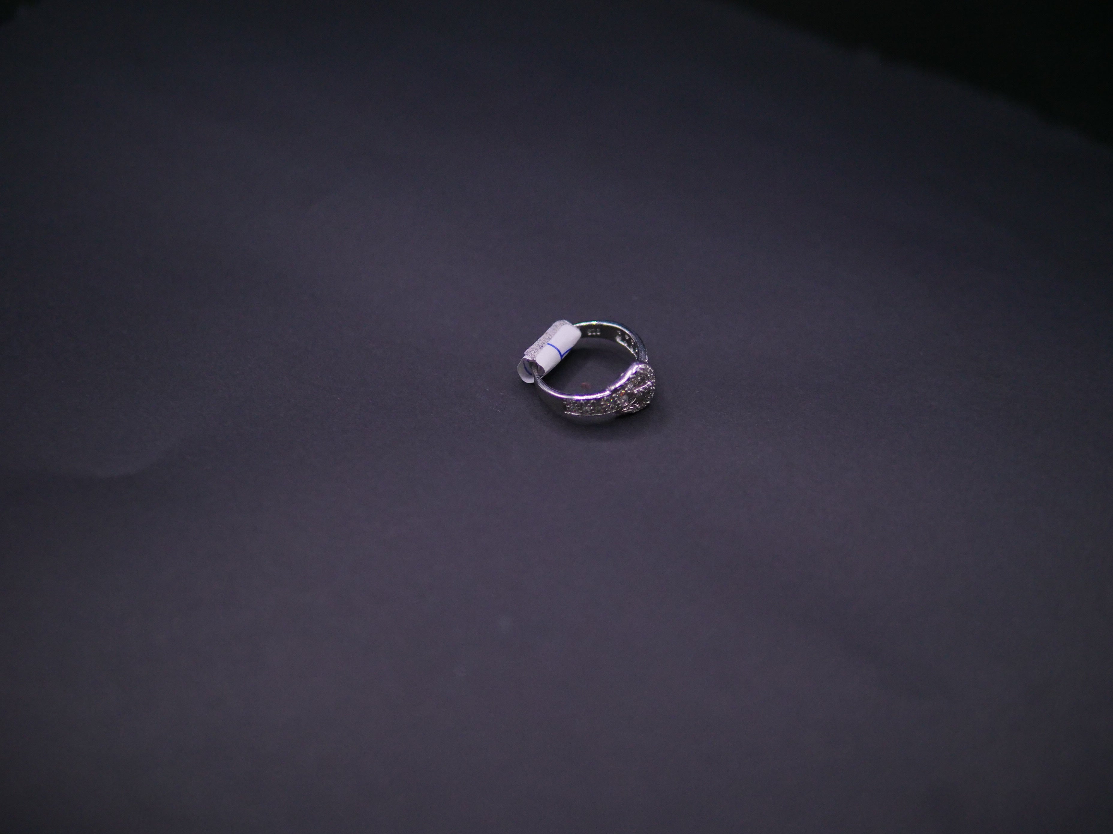 Graduated Round-Cut Diamond Band Ring In White Gold