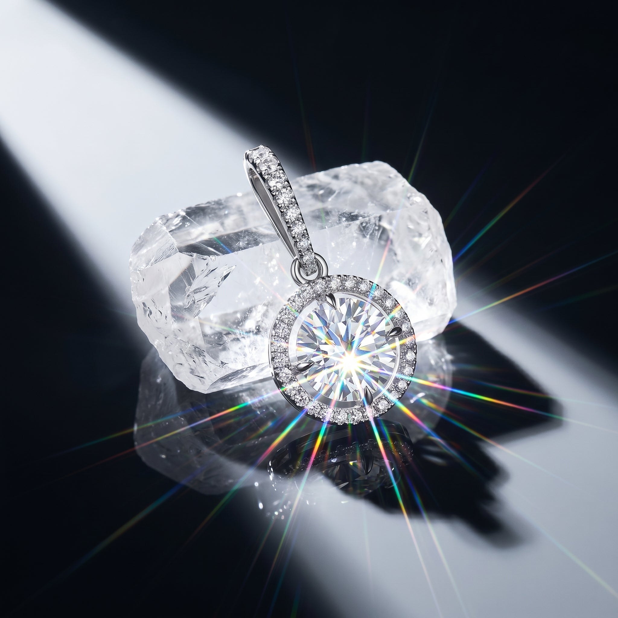 Aurielle Grand Halo Moissanite Pendant