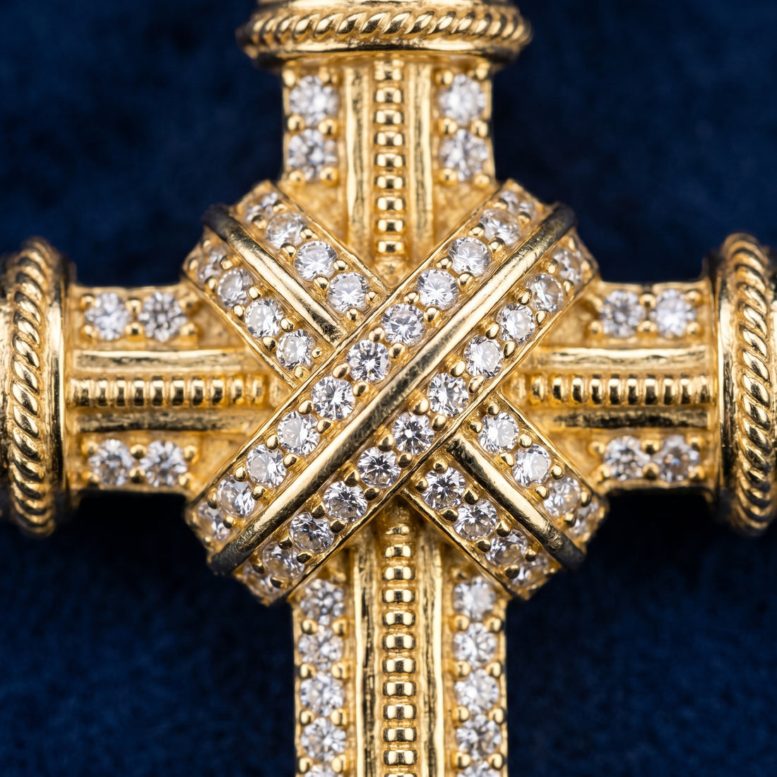 The Sovereign Heritage Cross Pendant
