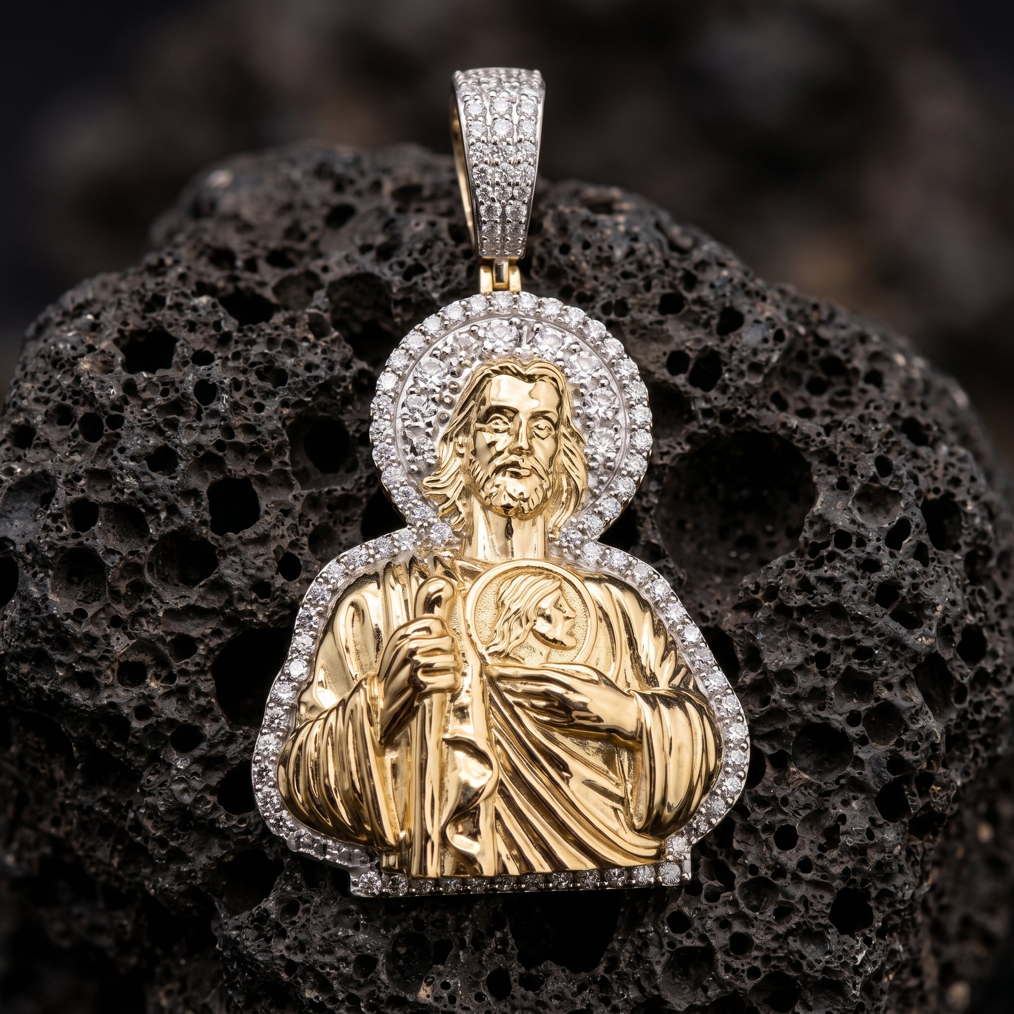 Divine Radiance Moissanite Sacred Heart Pendant