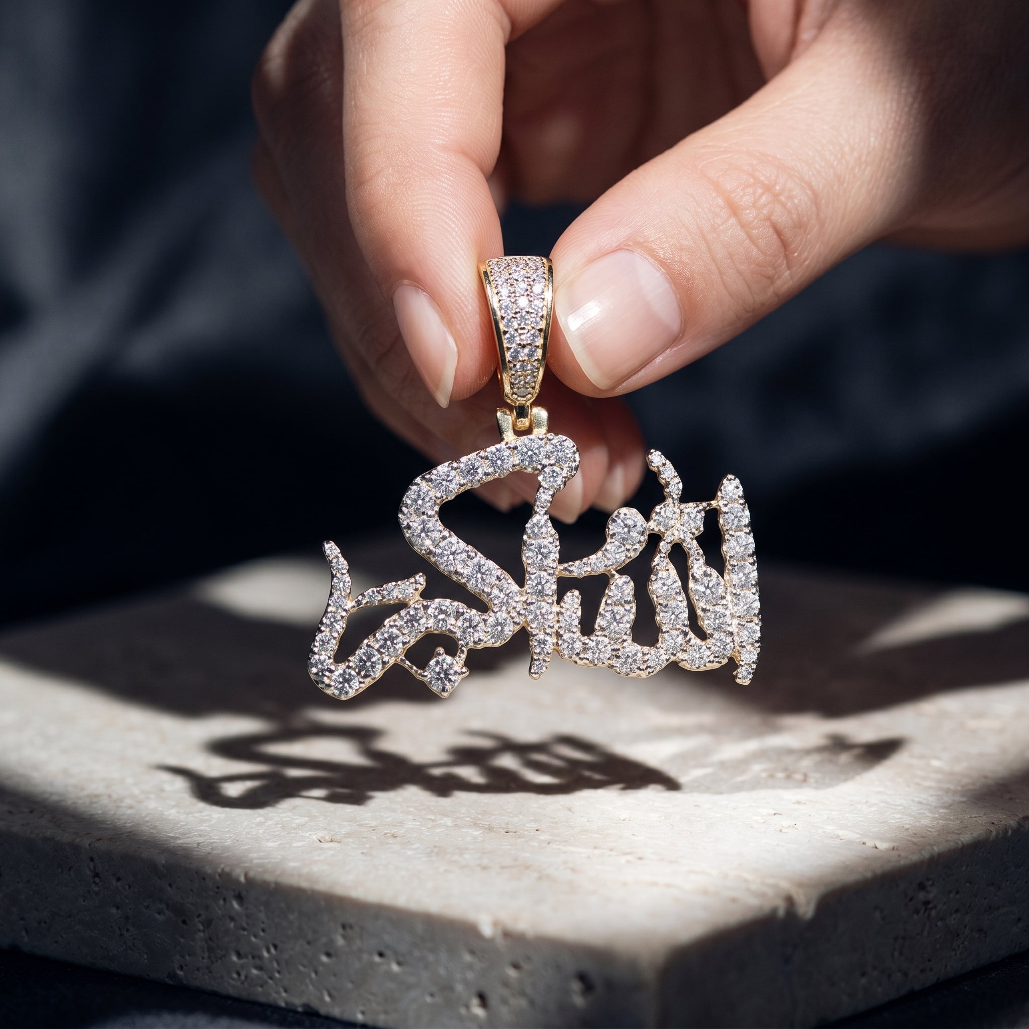 Signature Radiance Script Pendant