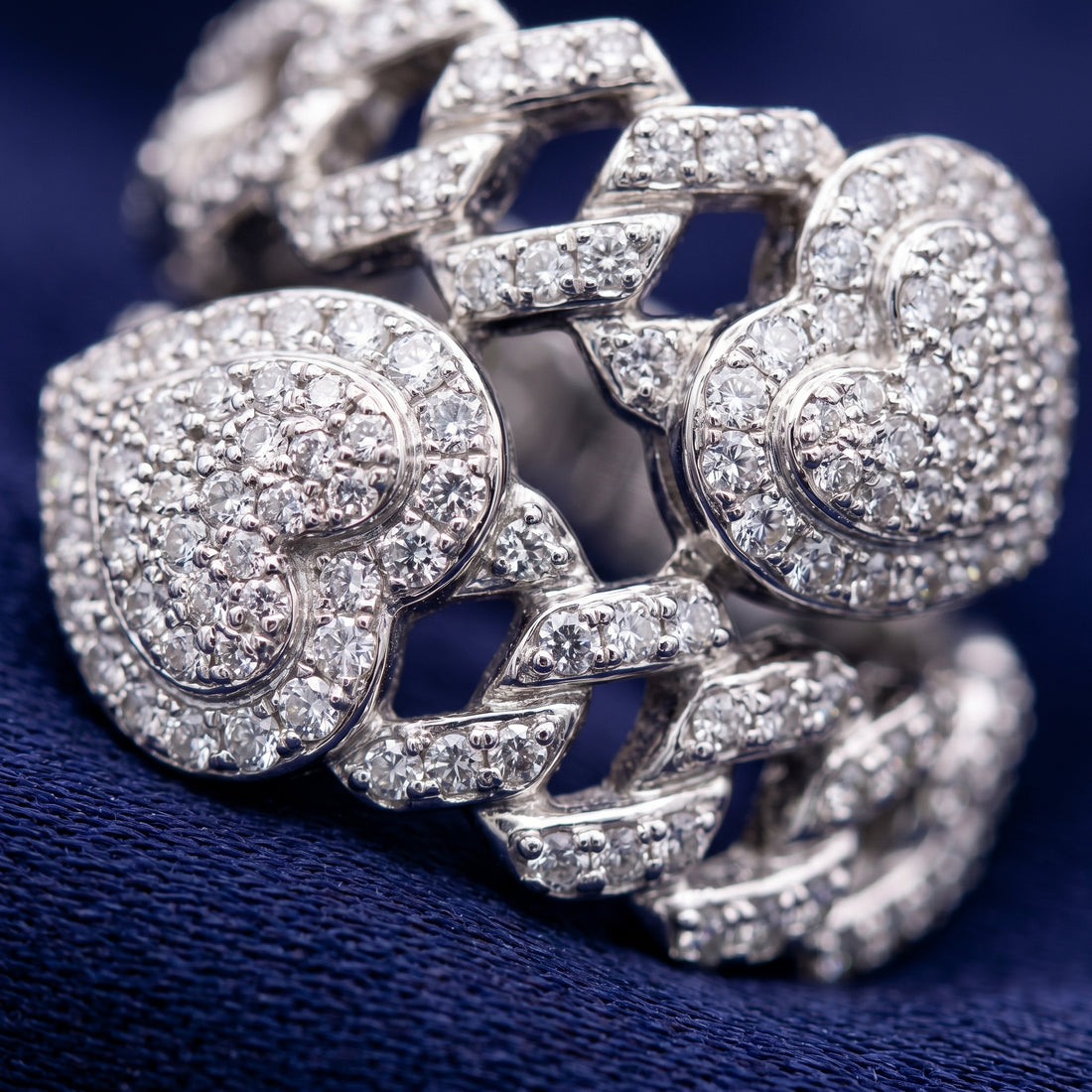 Imperial Amour Double Heart Statement Ring