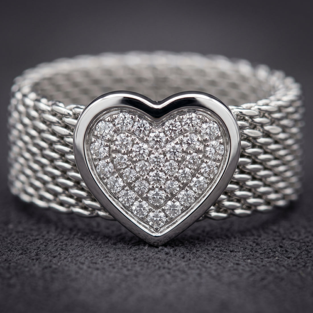 Éclat Amour Mesh Heart Ring