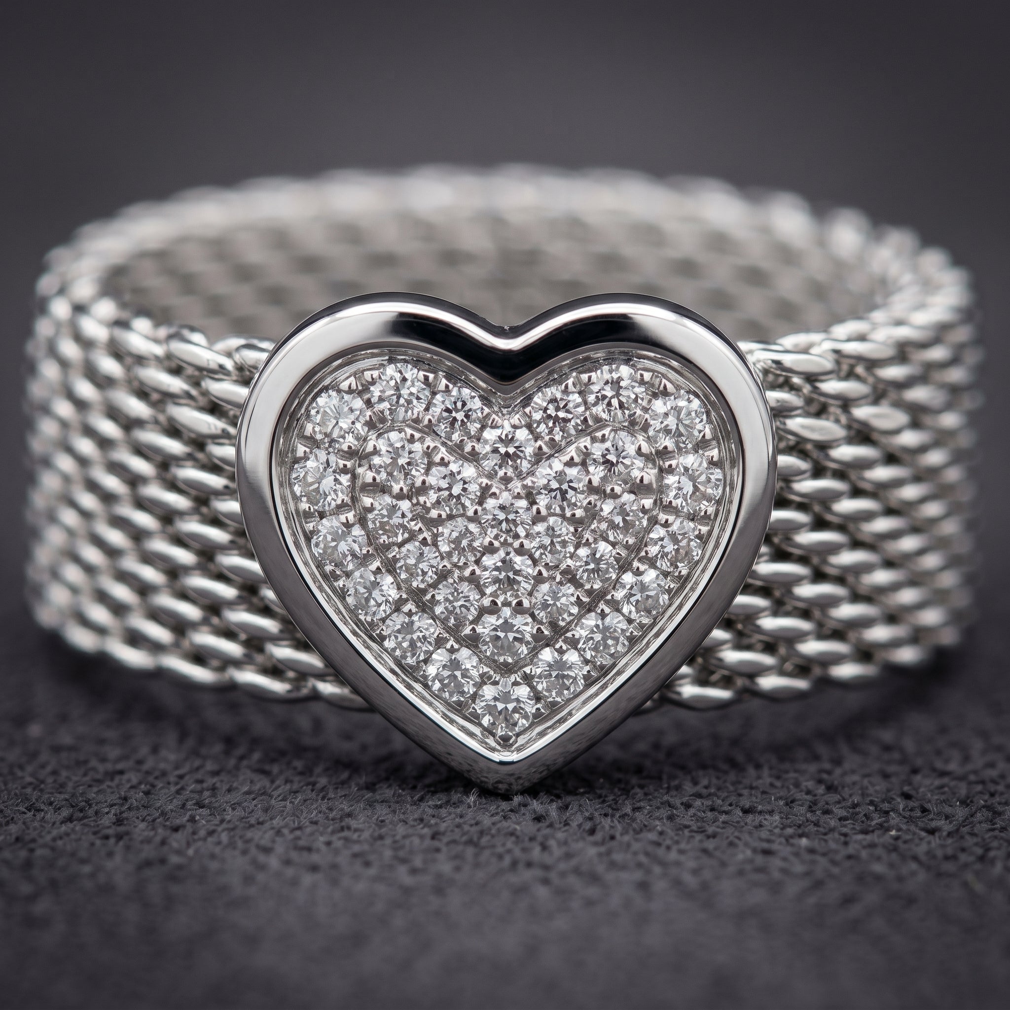 Éclat Amour Mesh Heart Ring