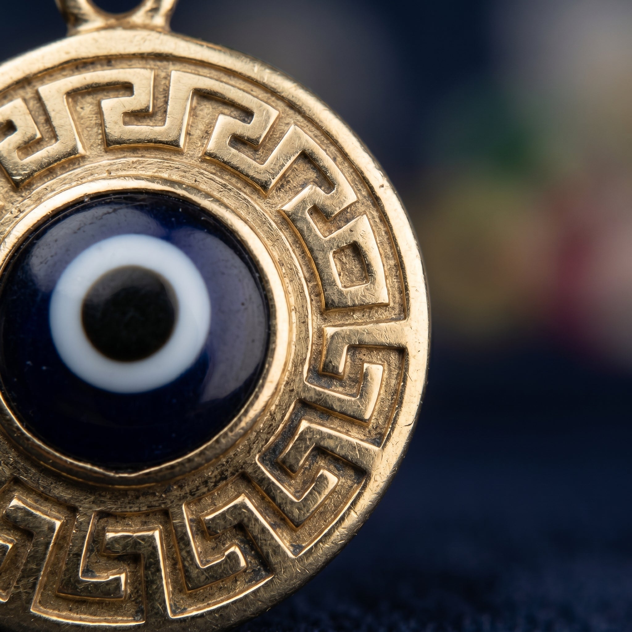 Aurelius Guardian Eye Medallion