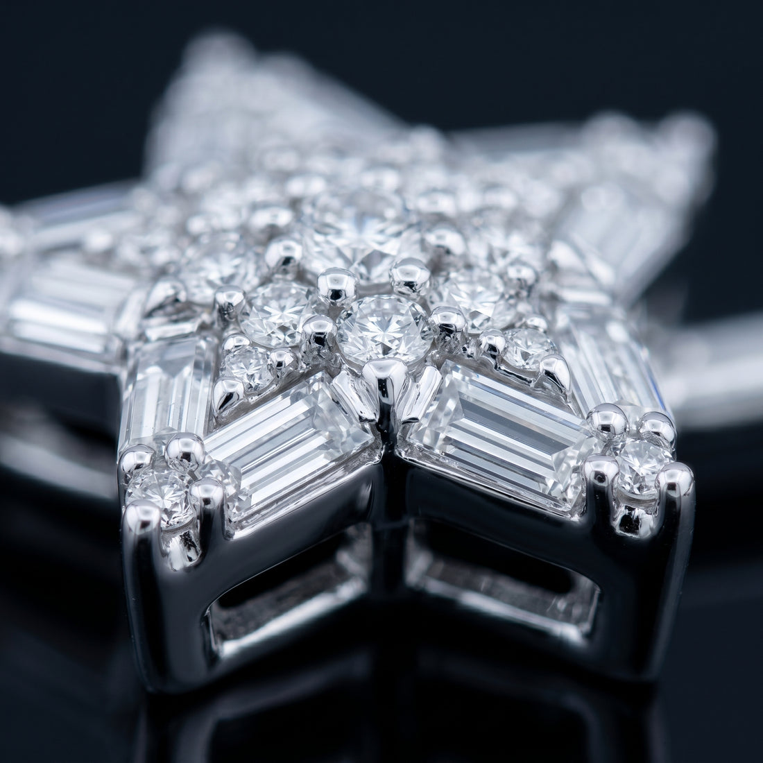 Stellara Radiance Star Stud Earrings