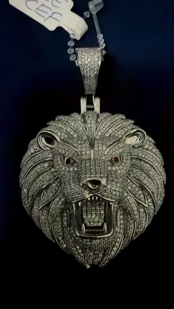The Apex Sovereign Moissanite Lion Pendant