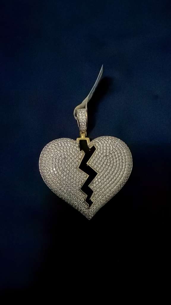 Eternal Divide Pavé Heart Pendant