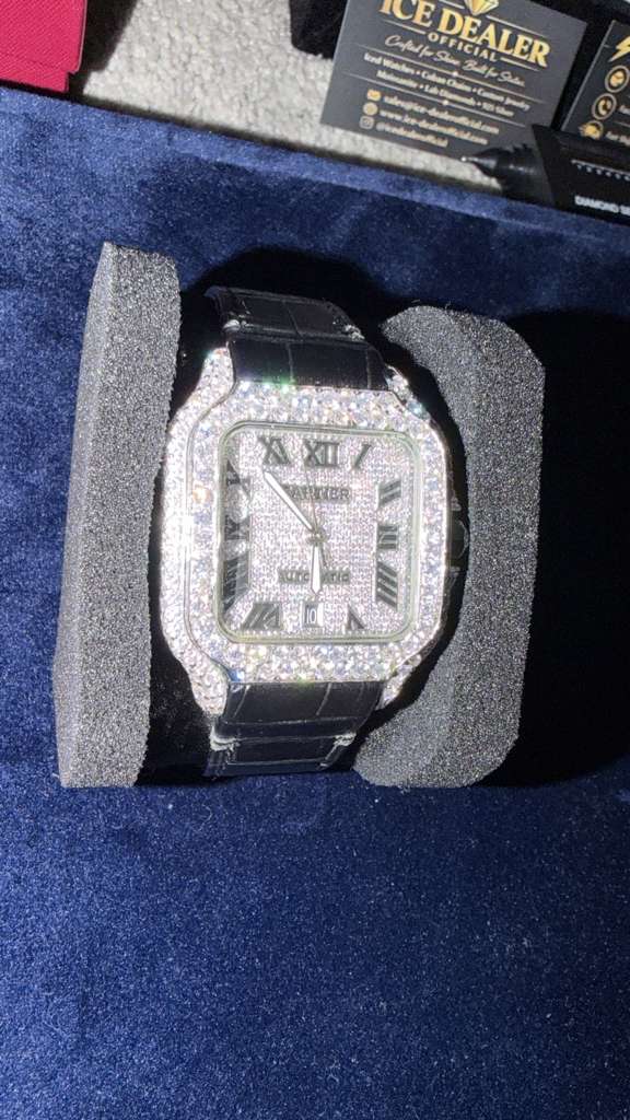 The Santos Noir Emerald Diamond Edition Timepiece