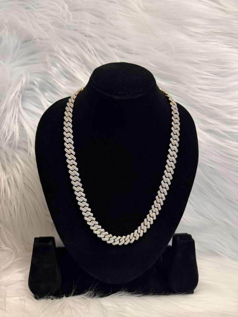 12MM Miami Cuban Link Chain in 925 Silver with D-Color Moissanite – Diamond-Cut Finish