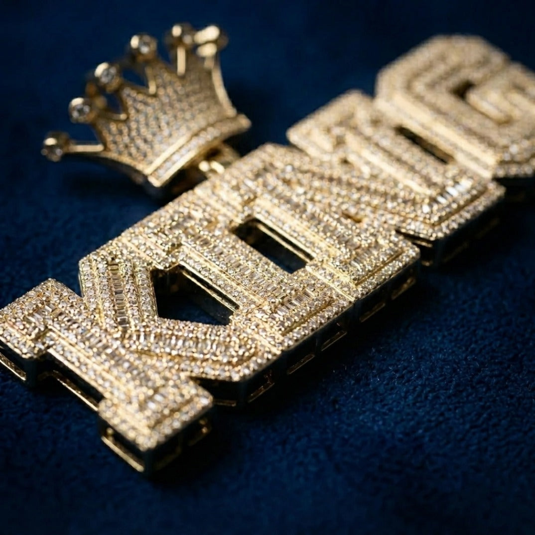 Iced Out King Pendant – Sovereign Crown Pendant in 925 Silver with CZ