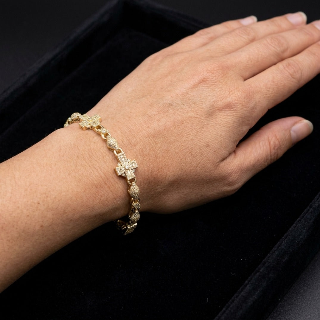 The Sovereign Cruciform Link Bracelet in Yellow Gold