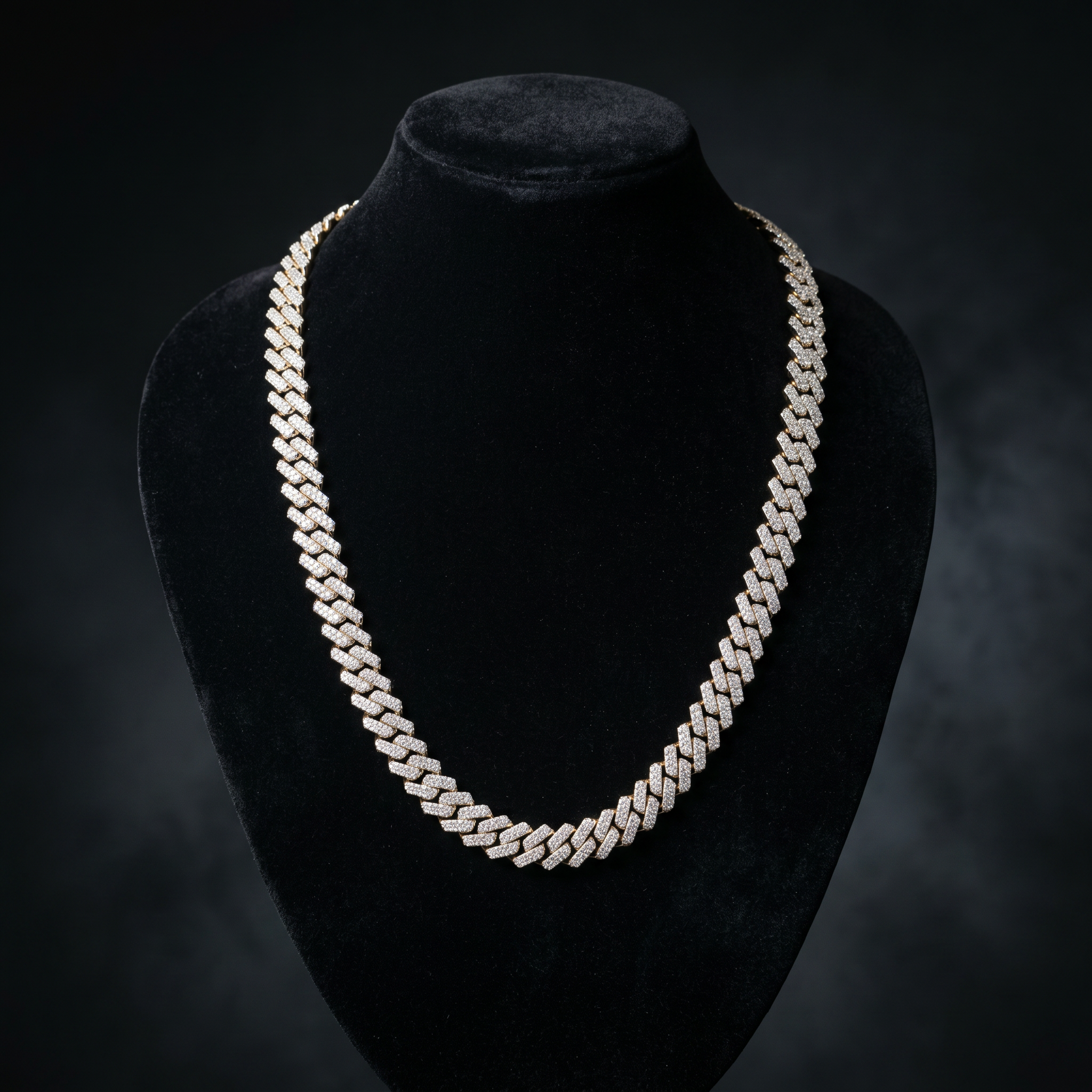 12MM Miami Cuban Link Chain in 925 Silver with D-Color Moissanite – Diamond-Cut Finish