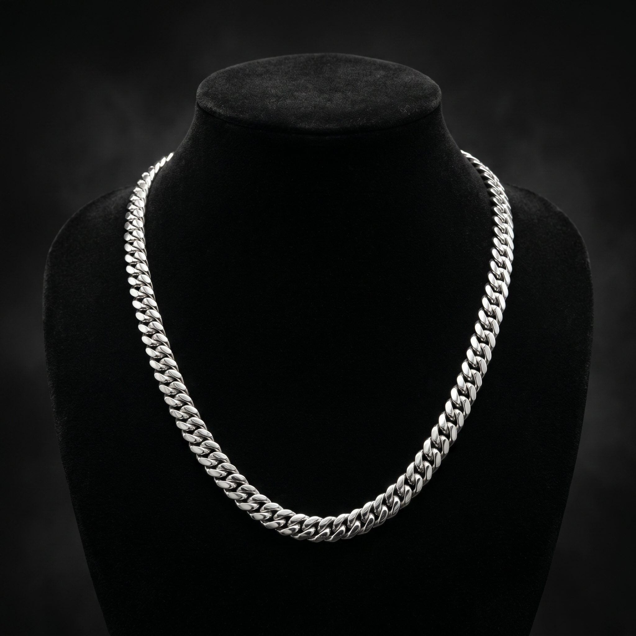 11MM Miami Cuban Link Chain in 925 Silver with D-Color Moissanite – Diamond-Cut Finish