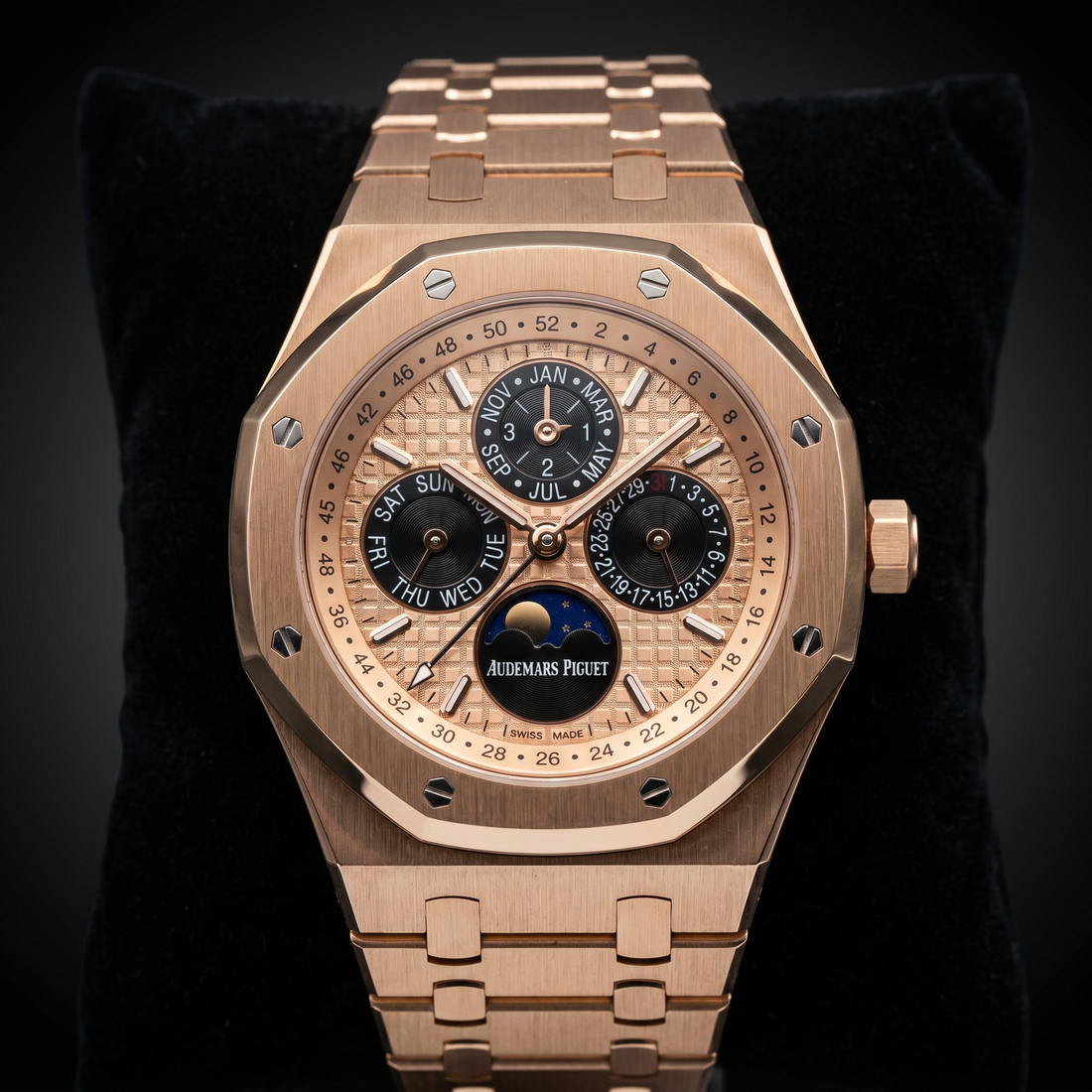 The Royal Oak Perpetual Calendar Salmon Dial Timepiece