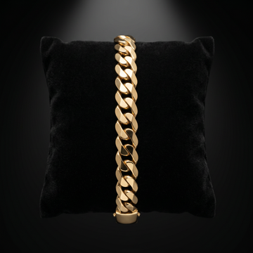 The Heritage Curb Link Bracelet in Matte Gold Finish