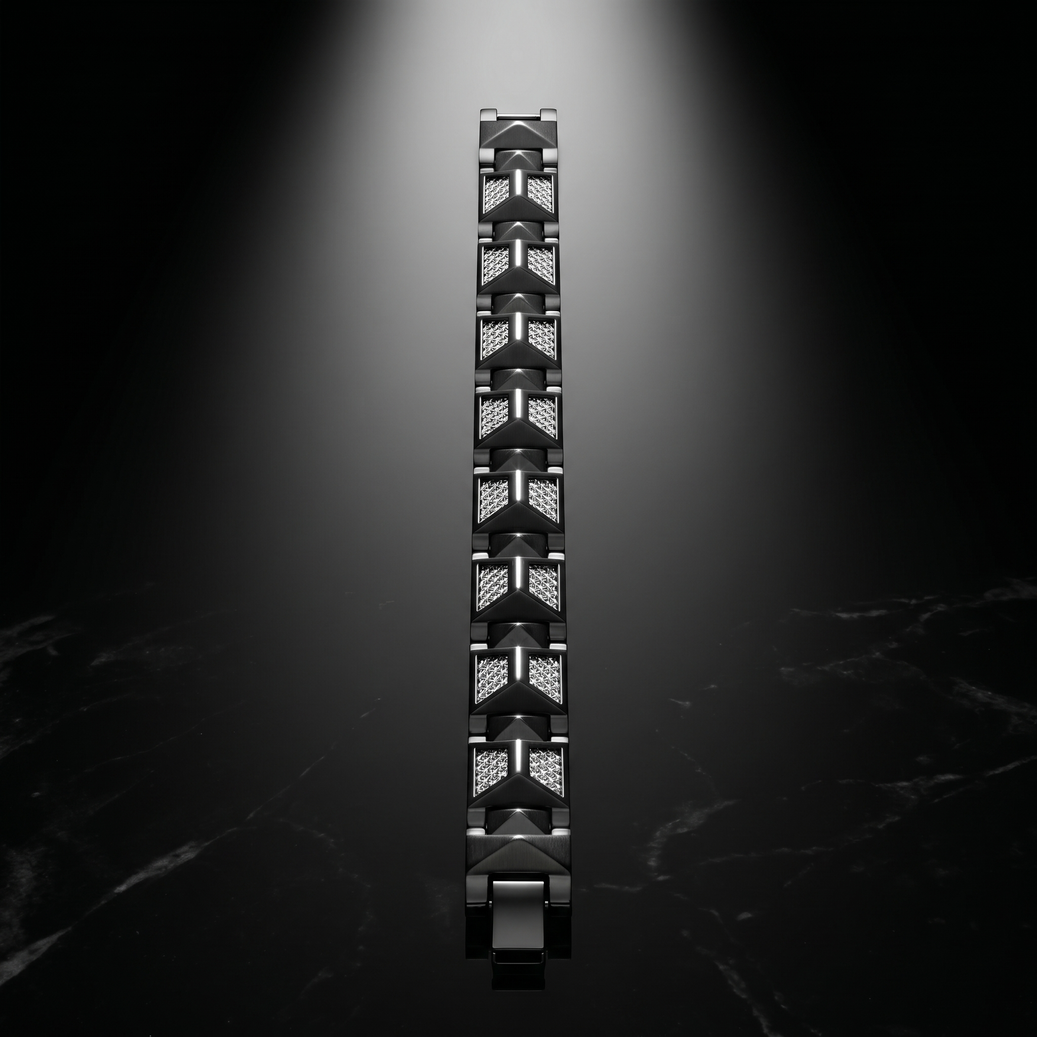 The Nero Vanguard Pyramid Link Bracelet