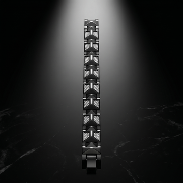 The Nero Vanguard Pyramid Link Bracelet