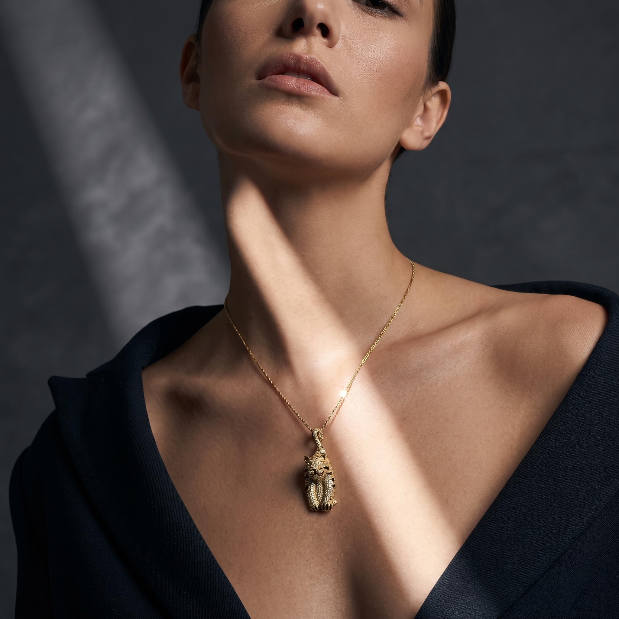 The Majestic pave panther pendant